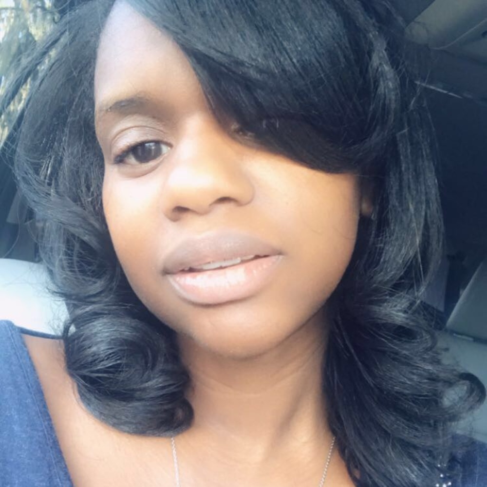 Meet your Posher, Kelley